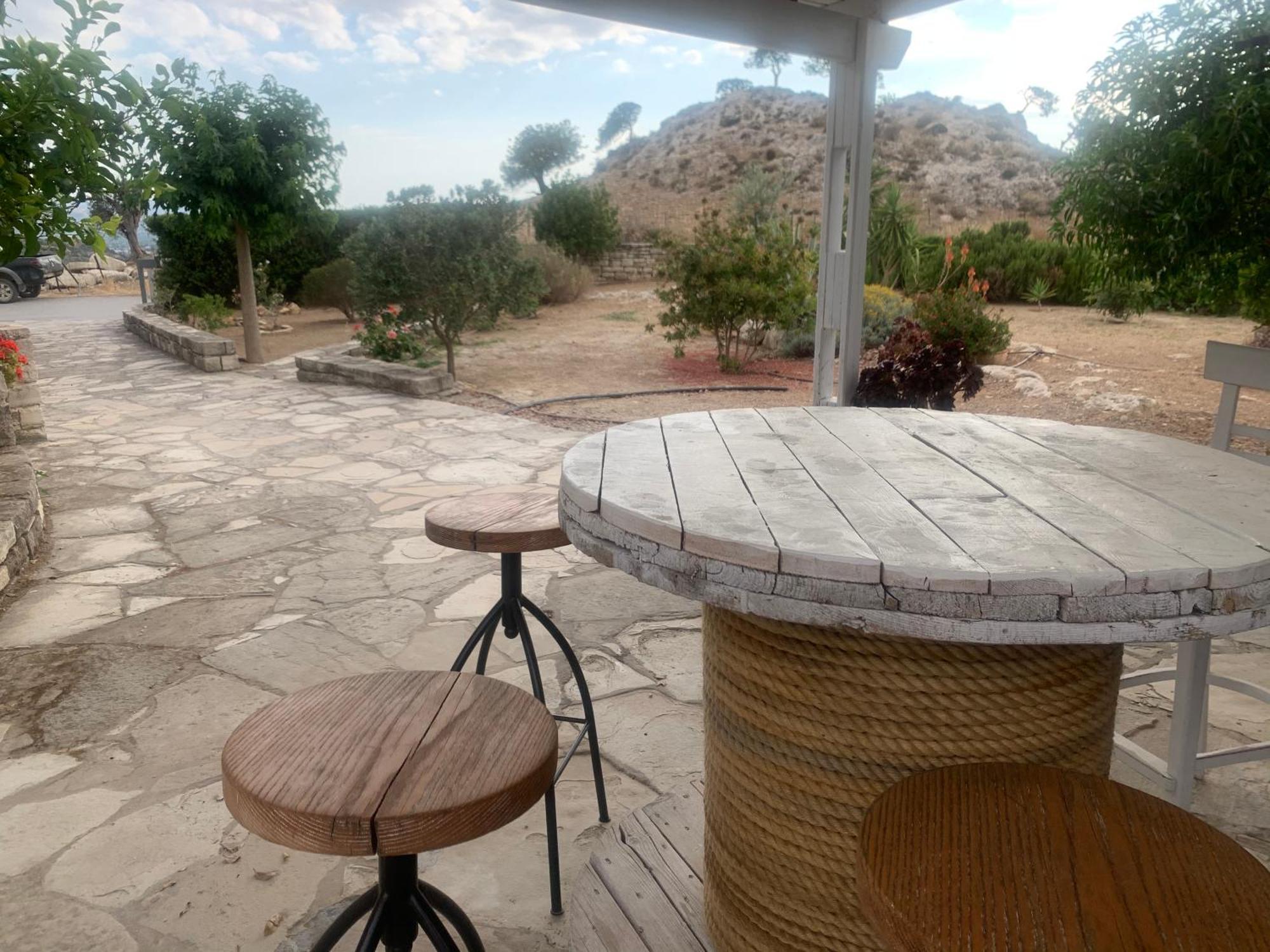 Carob Villa Moirai Экстерьер фото